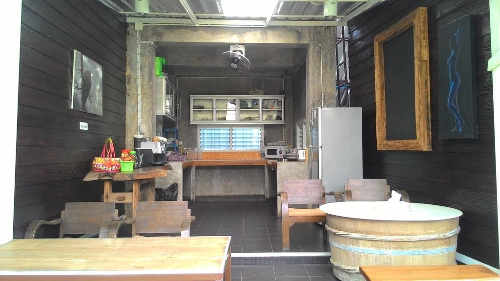 Zan Pla Nade Guesthouse Chiang Rai Buitenkant foto