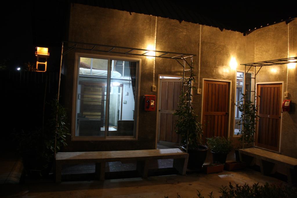 Zan Pla Nade Guesthouse Chiang Rai Kamer foto