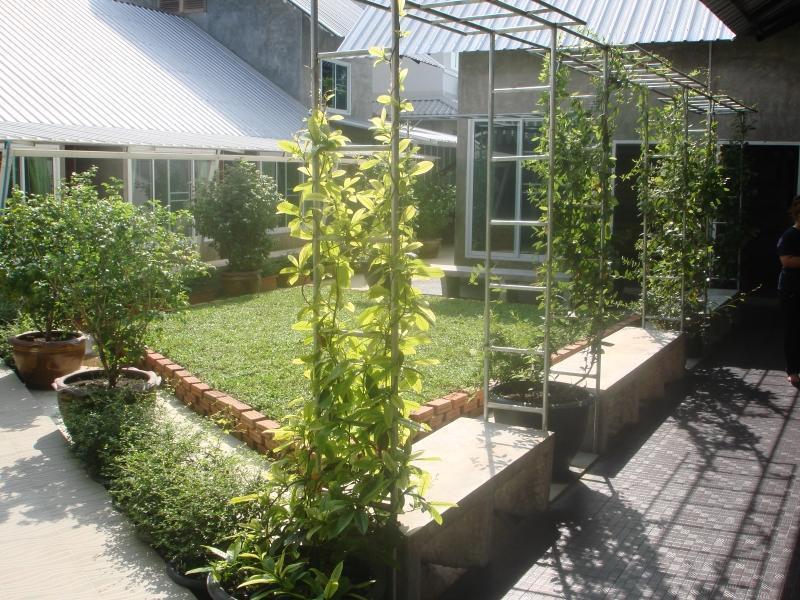 Zan Pla Nade Guesthouse Chiang Rai Buitenkant foto